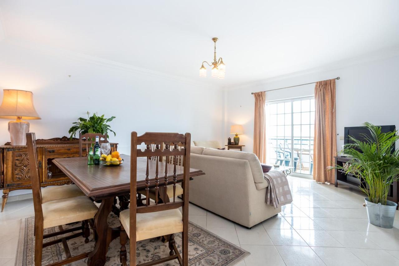 Top Floor Apartment With Great Views! Albufeira Exterior foto